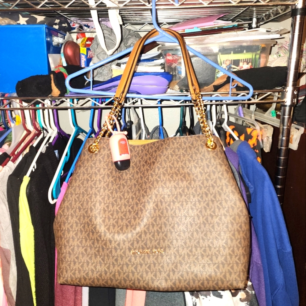 Michael kors handbag